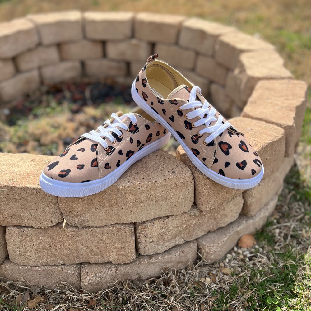 FabKids Leopard Print Sneakers
